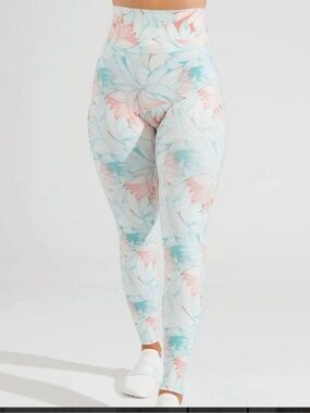 Buff Bunny Legacy Leggings